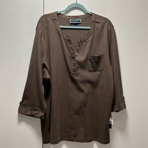NWT Karen Scott woman top color brown/clay size 3X